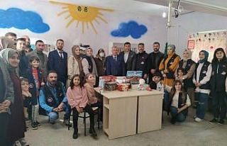 Kanaat önderinin adına kütüphane açıldı