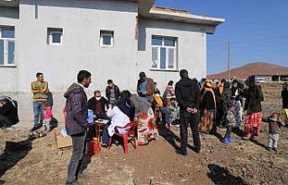 Karacadağ’da mevsimlik tarım işçileri aşılanıyor