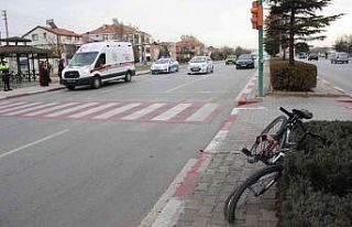 Karaman’da hafif ticari aracın çarptığı bisikletli...