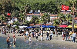 Kasım ayında denize akın ettiler