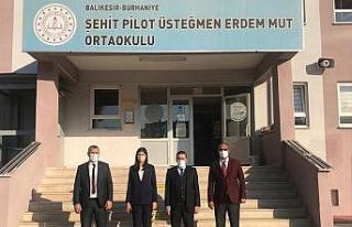 Kaymakam Memiş, okulda öğretmenlerle toplantı...