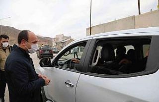 Kaymakam Solak’tan emniyet kemeri kontrolü