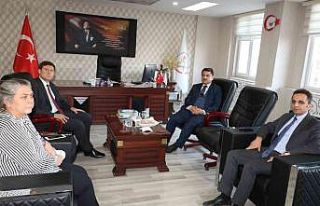 Kaymakam Tunç, milli eğitim müdürlüğü idarecileri...