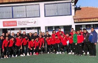 Kepez Belediyespor liderliğe yükseldi