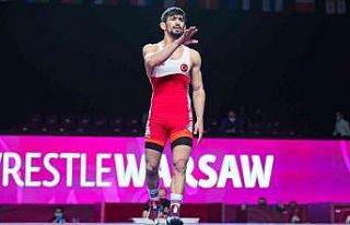 Kerem Kamal’dan bronz madalya