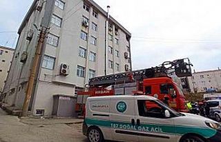 Keşan Vergi Dairesi’nde korkutan yangın