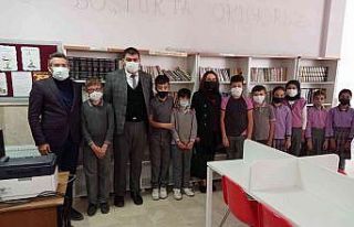 Kız çocuklarını okullu yaptılar