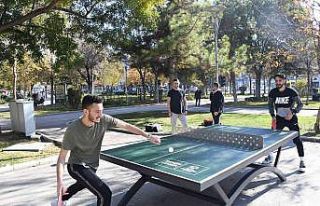 Konya parklarında “Masa Tenisi” zamanı