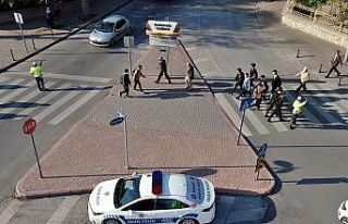 Konya polisinden önce droneli sonra uygulamalı yaya...