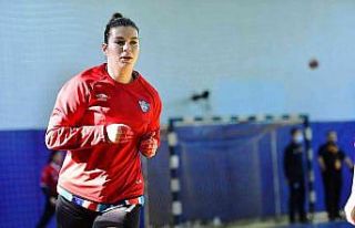 Konyaaltı Kadın Hentbol Takımı, yeni seri peşinde