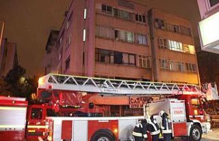 Konya’da 5 katlı apartmanda yangın paniği