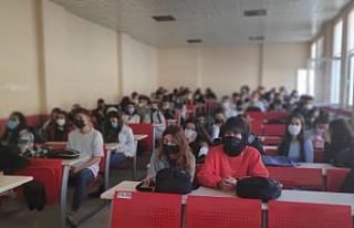 Köşk MYO mezun öğrencileriyle online buluşma...