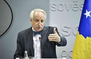 Kosova’nın yeni Sağlık Bakanı Rifat Latifi oldu