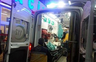 Kozan’da bıçaklı kavga