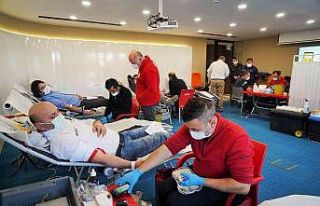 Küçükoğlu Holding’ten “Gönüllü kan bağışı”...