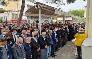 Kuşadası’nın sevilen ismi Ural Alp, son yolculuğuna...
