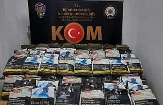 Kütahya’da bir araçtan 240 kilo kaçak tütün...
