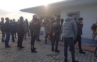 Maç sonrası yumruklar havada uçuştu