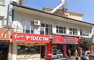 Malatya’da çöken binanın enkazından kurtarılanların...