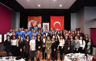 Maltepe Belediyesi’nden Öğretmenler Günü kutlaması