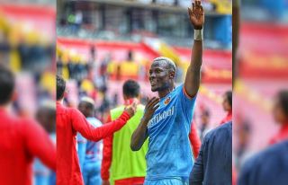 Mame Baba Thiam suskunluğunu bozdu