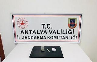 Manavgat’ta uyuşturucu şüphelisi yakalandı