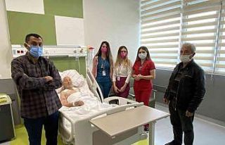 Manisa ilk kez kullanılan yöntem bir hastayı sağlığına...