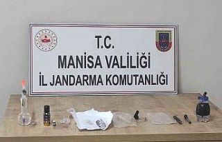 Manisa’da uyuşturucu tacirlerine operasyon: 4 gözaltı
