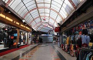 Marmaris Kapalı Çarşı bakımdan geçiyor
