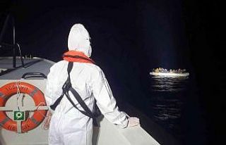 Marmaris ve Datça’da 45 göçmen kurtarıldı