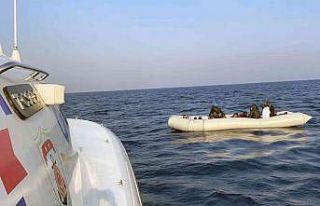 Marmaris’te 14 düzensiz göçmen kurtarıldı