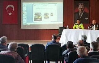 Marmaris’te okul servisi şoförlerine trafik eğitimi...