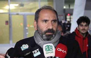 Mecnun Otyakmaz: “Takımımı tebrik ediyorum”