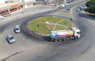 MESKİ’nin arıttığı atıksular refüj ve peyzaj...