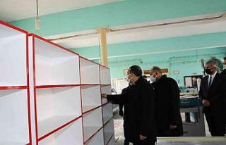 Meslek Liseli gençler okullar için üretiyor