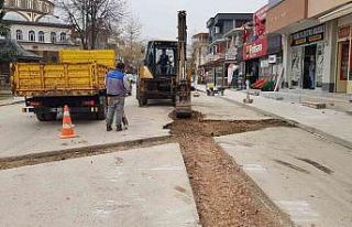 Millet Caddesi’nde asfalt çalışmaları devam...