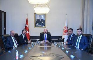 Milletvekilleri, Bakan Karaismailoğlu ile Adıyaman’ın...