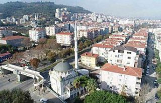Mudanya Hacıbaba Cami’nin ağır hasarlı minaresi...
