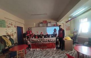Muradiye’de Kızılay Haftası etkinliği