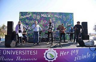 Müzik durağı konserleri tüm hızıyla devam ediyor