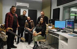 Müzik öğretmenlerinden 24 Kasım için pop şarkı