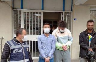 Nevşehir’de 4 yabancı uyruklu şahıs sınır...