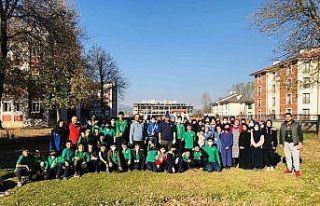Öğrenciler ilk kez golf oynadı