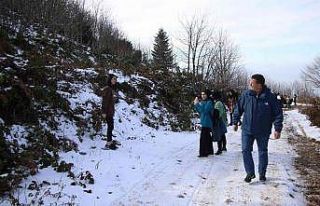 Öğrenciler Keremali’de doğa yürüyüşü ile...