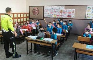 Öğrencilere trafik eğitimi verildi