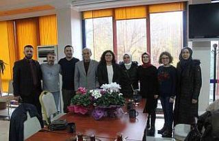 Öğrencileriyle 30 yıl sonra tekrar buluştu