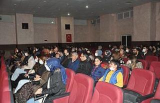 Öğretmenler mini konserle eğlendi