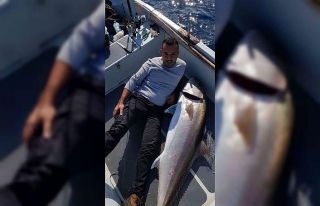 Oltayla boyu kadar balık yakaladı