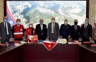 OMÜ ile Kızılay iş birliği: Bebeklere ve çocuk...