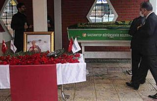 Op. Dr. Temur Bülbül için kurucusu olduğu hastanede...